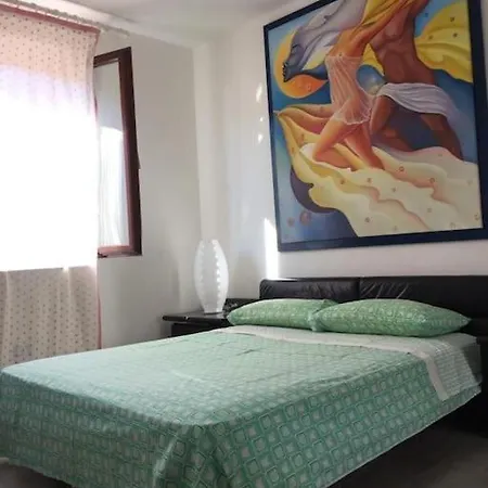 Lachea House Sul Mare Dei Ciclopi *