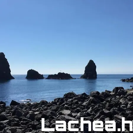 Lachea House Sul Mare Dei Ciclopi Lägenhet