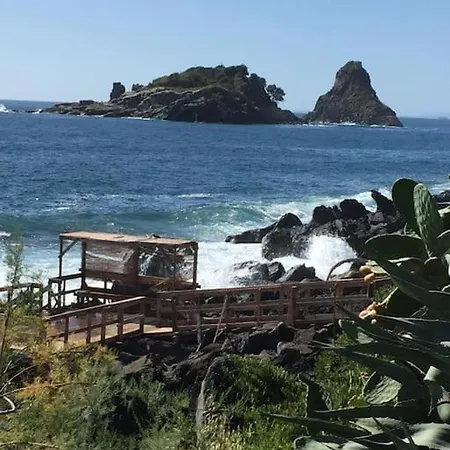Lachea House Sul Mare Dei Ciclopi