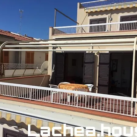 Lachea House Sul Mare Dei Ciclopi Lägenhet *